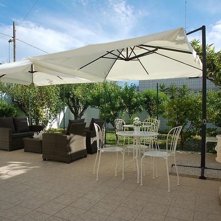Bed and Breakfast Giardino Dei Frutti Bari Exterior foto