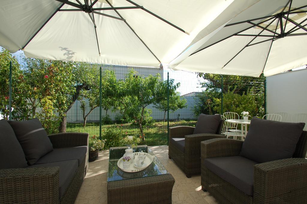 Bed and Breakfast Giardino Dei Frutti Bari Exterior foto